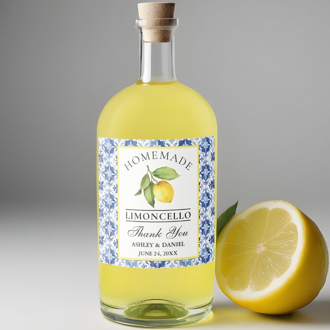 Watercolor Lemon Blue Tile Limoncello Spritflaskor Etikett (Customize to change text size, color or text style.)