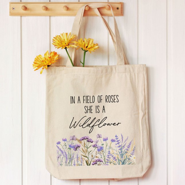 Watercolor Lila Wildblomme Garden Nature Quote Tygkasse (In situ)