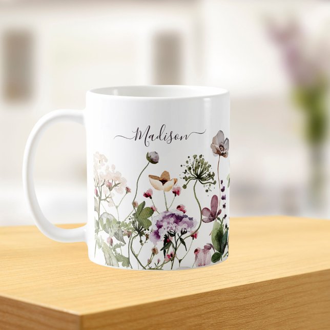 Watercolor Lila Wildblommor Kaffemugg (In situ Kitchen table)