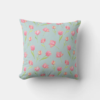Watercolor Pattern with Delicate Pink Round Pillow Kudde
