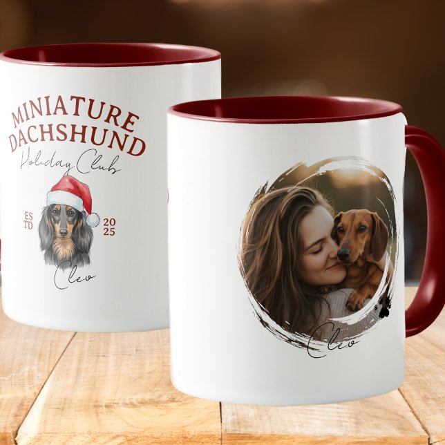 Watercolor Pet Porträtt jul Dachshund Mugg (Enhance your holiday kitchen set with this Watercolor Pet Portrait Christmas Dachshund Mug! )