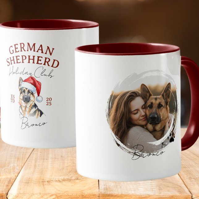 Watercolor Pet Porträtt jul German Shepherd Mugg (Enhance your holiday kitchen set with this Watercolor Pet Portrait Christmas German Shepherd Mug! )