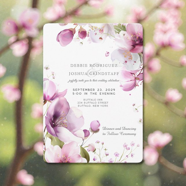 Watercolor Purple Floral Wedding Invitation  Inbjudningar (Skapare uppladdad)