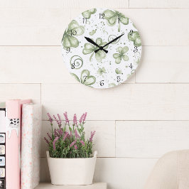 Watercolor Shamrock Wall Clock | Soft Green Irish  Stor Klocka