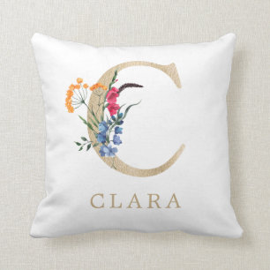 Watercolor Spring Wildflower Faux Gold Letter "C" Kudde