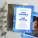 Watercolor Swirl Star Anpassningsbar PHOTO Pub Bat Inbjudningar<br><div class="desc">Perfekt-kort för att tillkännage ett bat mitzvah, pub mitzvah eller annat judiskt firande! Hand skapade konst åt dig. FULLT ANPASSADE! Klicka på "Anpassa" ovan om du vill redigera texten och lägga till ett eget foto på baksidan. Klicka på "Redigera med verktyg" om du vill justera typsnitt, färg och placeringar och...</div>