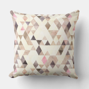 Watercolor Tan Mocha Cream Rosa Triangles Mönster Kudde