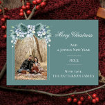 Watercolor Winter Blommigt Boho Arch Photo | Teal Julkort<br><div class="desc">Bygg upp årstidens charm med Teal Watercolor Winter Blommigt Boho Arch Helgdag Photo Card, som har utformats för att din festliga själ. Det här fotot i hälsning har en elegant med en delikat helgdag och en vinter-blommigt i båge och vattenfärg, vilket ger en bra bild av familjen. Bho-blommigten är sammansatt...</div>