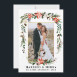 Watercolor Winter Blommigt Married Merry Guld Ram Julkort<br><div class="desc">Elegant Watercolor Winter Blommigt Newlyed Photo Married & God jul Card omfattar vackra rödpoinsettider,  botaniska grönområden,  vintern bladverk,  hullbär,  vit ros,  bomull,  gräs och blåbär. Guld Ram.</div>