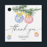Watercolor Winter - Tack för att genderna visas Gåvor Etiketter<br><div class="desc">Boy eller Girl. Blå eller Rosa. Rosa av vattenfärg och bollar av blå jul med gender visar party. Gender avslöjar att party är dekorerat med ett vattenfärgsfärgat julgran boll leksak,  dekorerat med gult band! Matchande objekt är tillgängliga.</div>