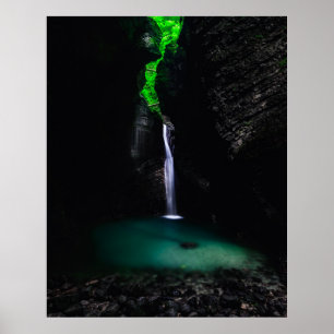 Waterfall Kozjak i all dess ära Poster