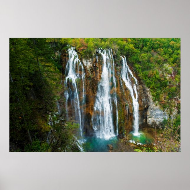Waterfall upphöjd vy, Kroatien Poster (Framsidan)