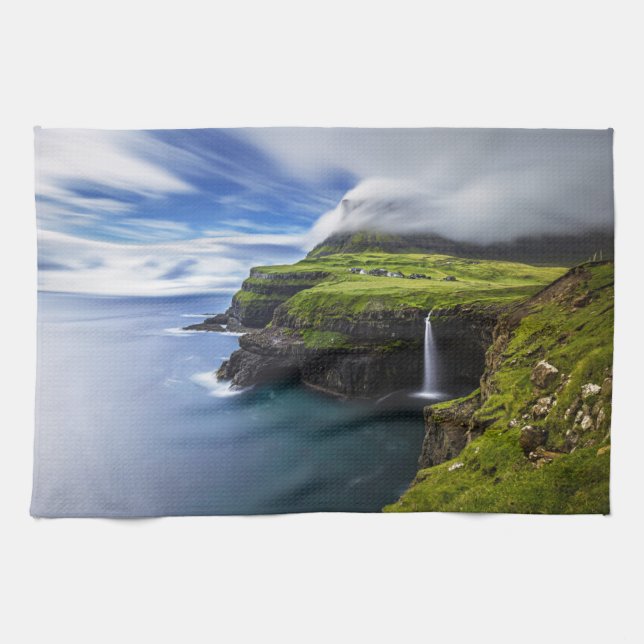 Waterfalls | Faroe Islands, Denmark Kökshandduk (Horisontell)