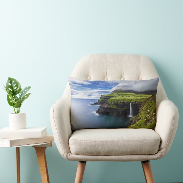 Waterfalls | Faroe Islands, Denmark Lumbarkudde (Stol)