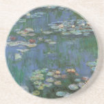 Waterlilies by Claude Monet, Vintage Flowers Underlägg<br><div class="desc">Waterlilies (1916) av Claude Monet. Vatten Lilies är en målning av vintagens bra konst blommigt. Monets blomsterträdgård i vår i Giverny, Frankrike. Detta landskap är en av många variationer i vatten lila målningar som Monet målade upp av sin damm. Om konstnären: Claude Monet (1840-1926) var en av grundarna av Franskens...</div>