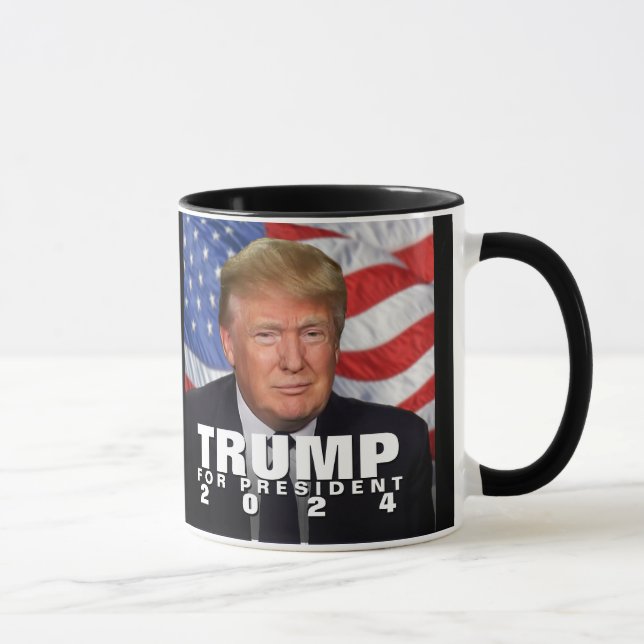 Wave Flagga Donald Trump för president 2024 Mugg (Höger)