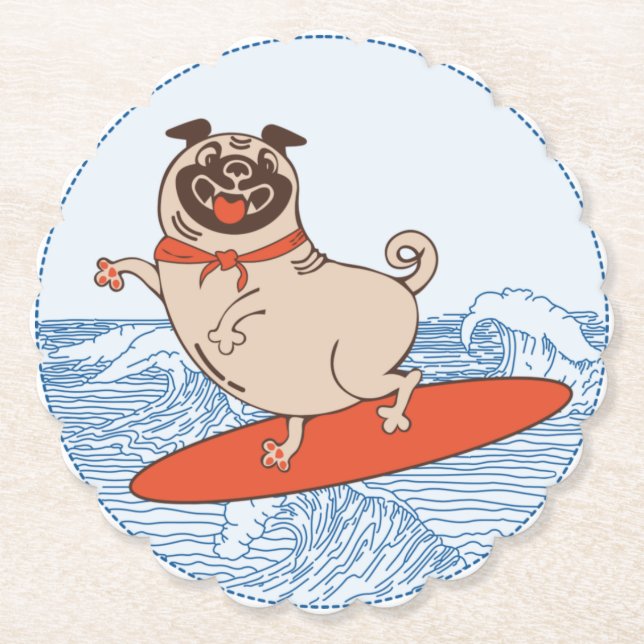 Wave riding happy pug dog on surfboard  underlägg papper (Framsida)