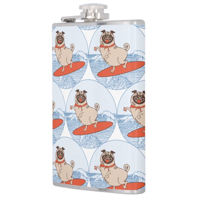 Wave ridning lycklig pug hund på skarvband fickplunta (Vänster)