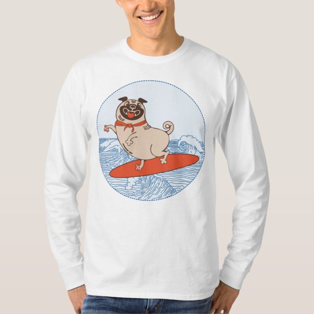 Wave ridning lycklig pug hund på surfboard T-Shirt (Framsida)