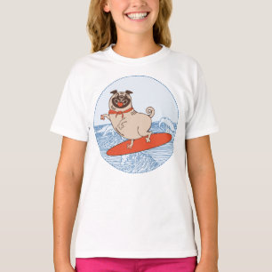 Wave ridning lycklig pug hund på surfboard T-Shirt