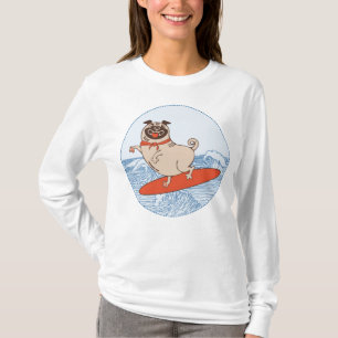 Wave ridning lycklig pug hund på surfboard T-Shirt