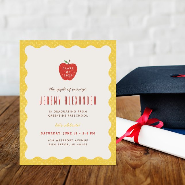 Wavy Apple Preschool Graduation Party Invitation Inbjudningar (Skapare uppladdad)