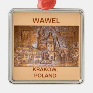 WAWEL-SLOTT KRAKOW POLEN PÅ SOLBRÄND BAKGRUND JULGRANSPRYDNAD METALL