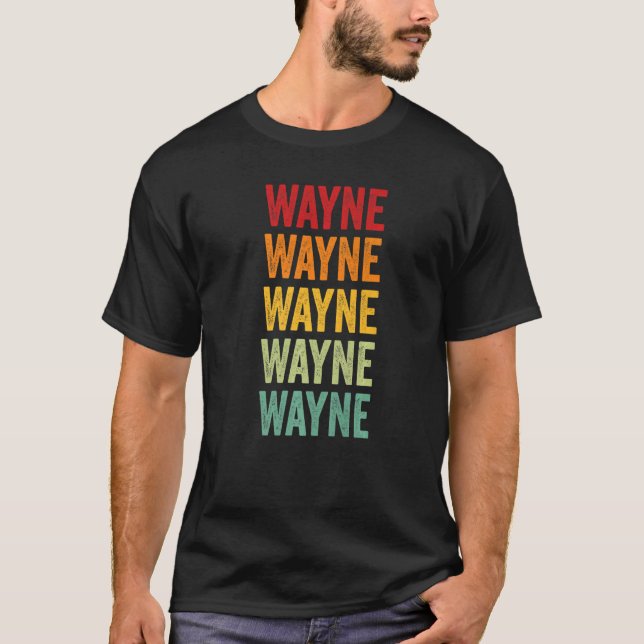 Wayne County North Carolina Rainbow Text T Shirt (Framsida)