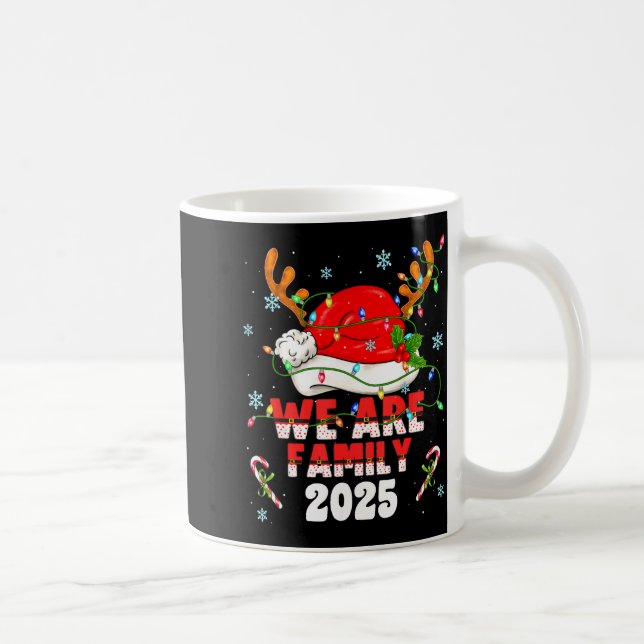 We Are Family 2025 Christmas Tree Santa Pjs Group  Kaffemugg (Höger)