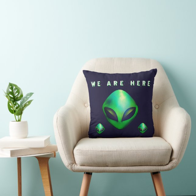 "We Are Here" Green Alien head Kudde (Stol)