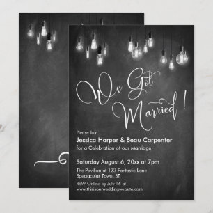 We Got Married Typography Edison Lights Chalkboard Inbjudningar