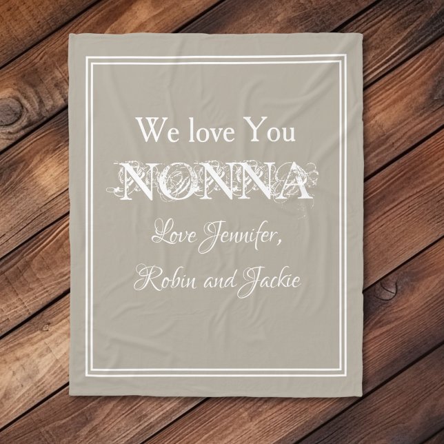 "We Kärlek You NONNA" Personlig Beige Fleecefilt ("We Love You NONNA" Personalized  Family Names Beige Fleece Blanket.)