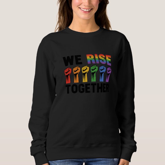 We Rise Together Bisexual Gay Trans Queer Lgbtq Ra T Shirt (Framsida)