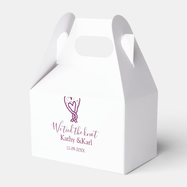 We tied the knot pink heart knots name date romant presentaskar (Framsidan Sidan)