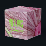 Wedding Grande Fleur Classic favor boxes Presentaskar<br><div class="desc">Wedding Grande Fleur favor boxes for guests. Fill them with treats! All design elements can be edited. Text can be changed out using your favorite font color, style, and size! Enjoy! Style: Classic 2x2x2 Favor boxes are as unique as your guests. Perfect for weddings, birthdays, corporate events and more! Printed...</div>