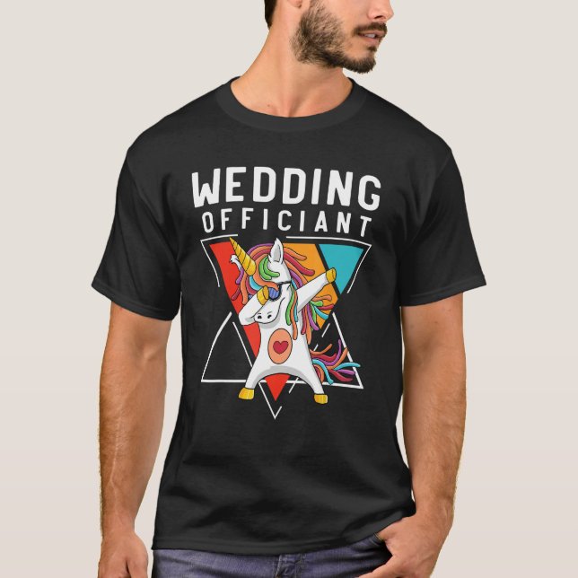 Wedding Officiant Dabbing Unicorn Wedding 1 T Shirt (Framsida)