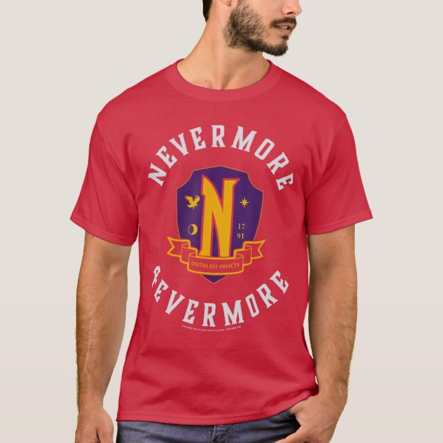 Wednesday Season 2 Nevermore 4 Evermore School Emb T Shirt (Framsida)