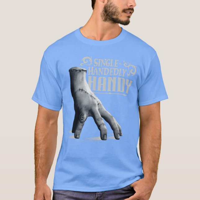 Wednesday Season 2 SingleHandedly Handyhing boy T Shirt (Framsida)