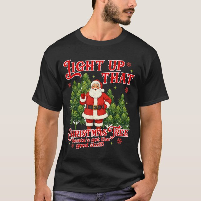 Weed Lover Smoking Light Up Christmas Tree  T Shirt (Framsida)