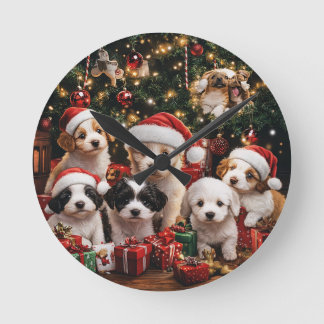Weihnachtliche Welpen unter dem Weihnachtsbaum Rund Klocka