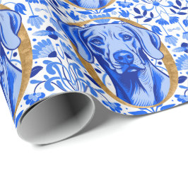 Weimaraner peering thru the letter "O" in Gold Presentpapper