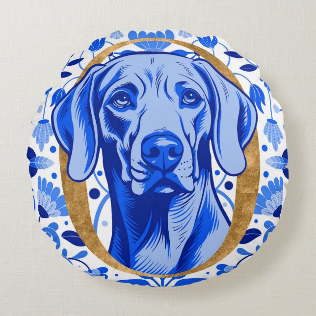 Weimaraner som tittar genom bokstaven "O" i Guld Rund Kudde (Framsidan)