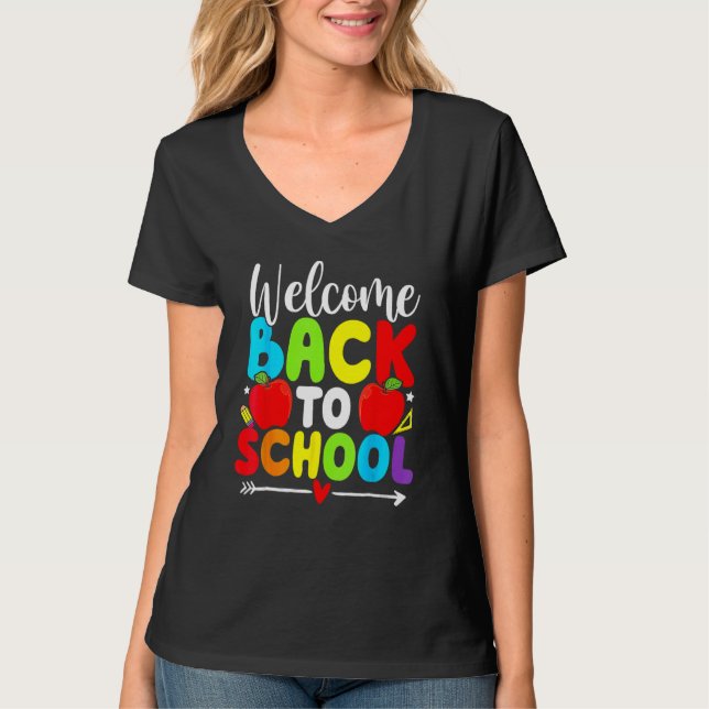 Welcome Back To School TShirt Funny Teacher Love K T Shirt (Framsida)