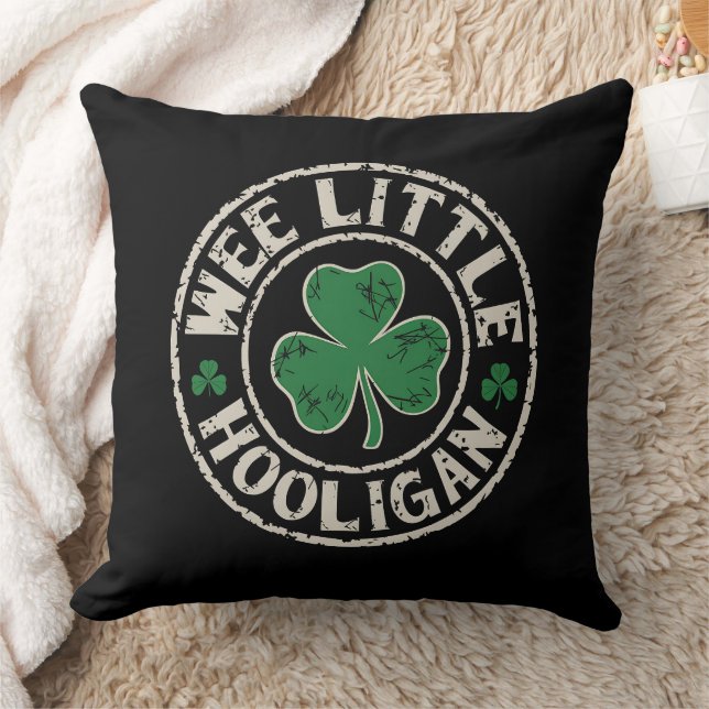 WeLittle Hooligan Shamrock St patrick's day Kudde (Filt)