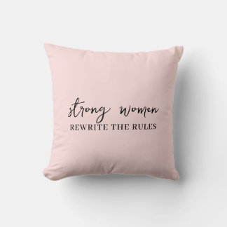 Well Behaved Women Don’t Make History Pink Kudde
