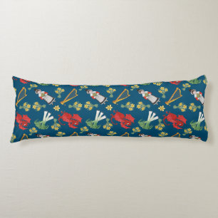 Welsh Costume and Emblemts on Blue Body Pillow Kroppskudde