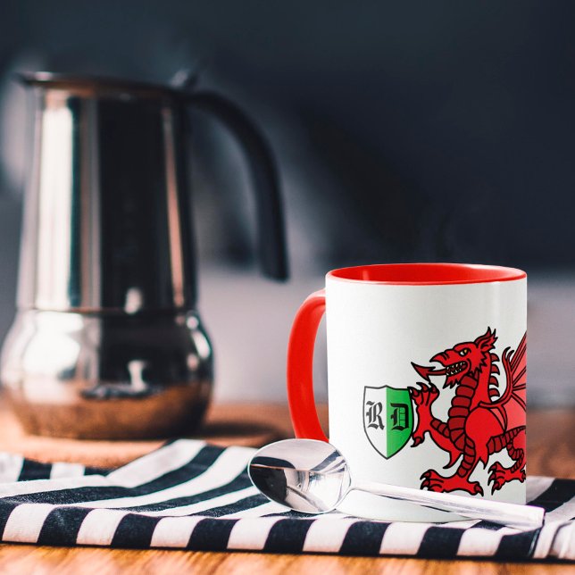 Welsh Dragon Monogram Mugg (Skapare uppladdad)