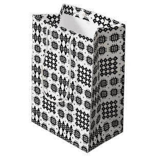 Welsh Tapestry Mönster Black White Medium Gift Bag