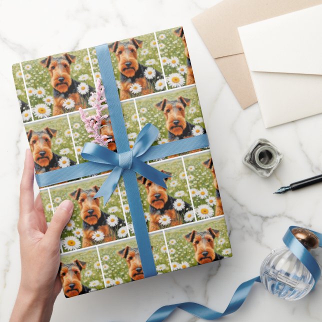 Welsh Terrier i Daisy Fält Presentpapper (Gifting)