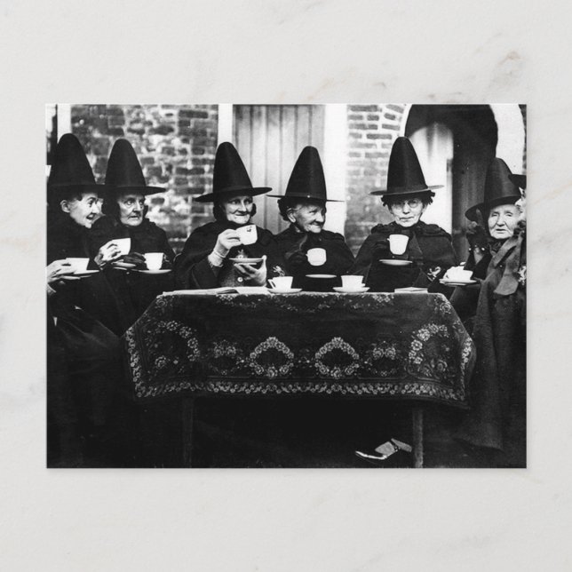 Welsh Witches - Vintagen Tea Party Vykort (Framsida)